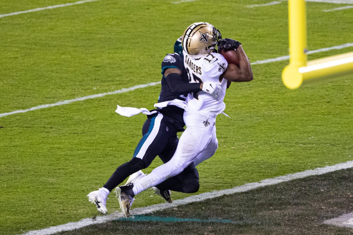 Dec 13, 2020; Philadelphia, Pennsylvania, USA; Saints wide receiver Emmanuel Sanders (17) makes a touchdown catch against the Eagles at Lincoln Financial Field. Mandatory Credit: Bill Streicher-USA TODAY Sports